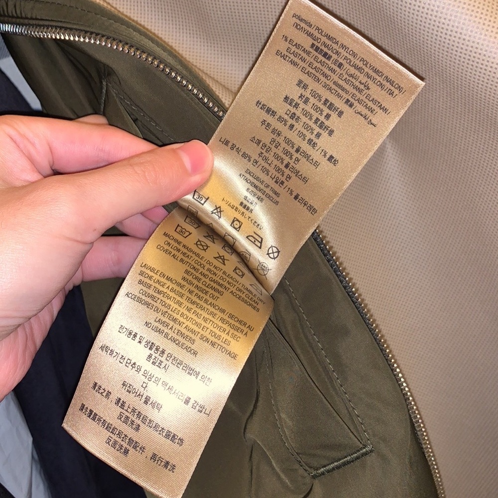 Authentic Burberry jacket - Picture 15 of 16